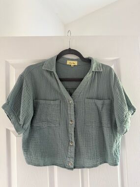 Sage Green Gauze Button-Front Pocket Top